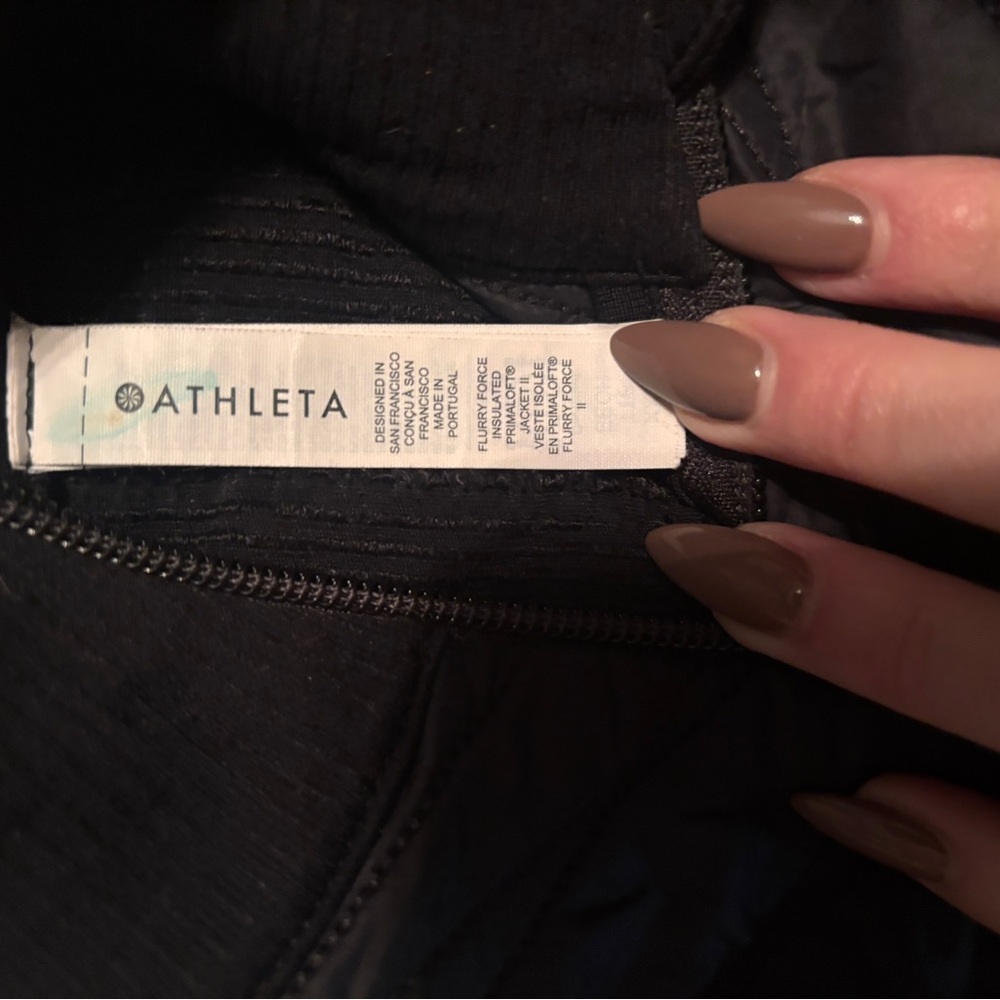 ATHLETA Black Ribbed Knit Zip-up - Picture 3 of 5